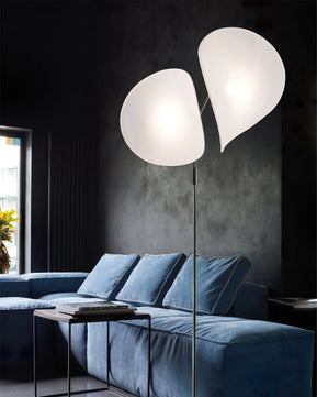 Manta Floor Lamp