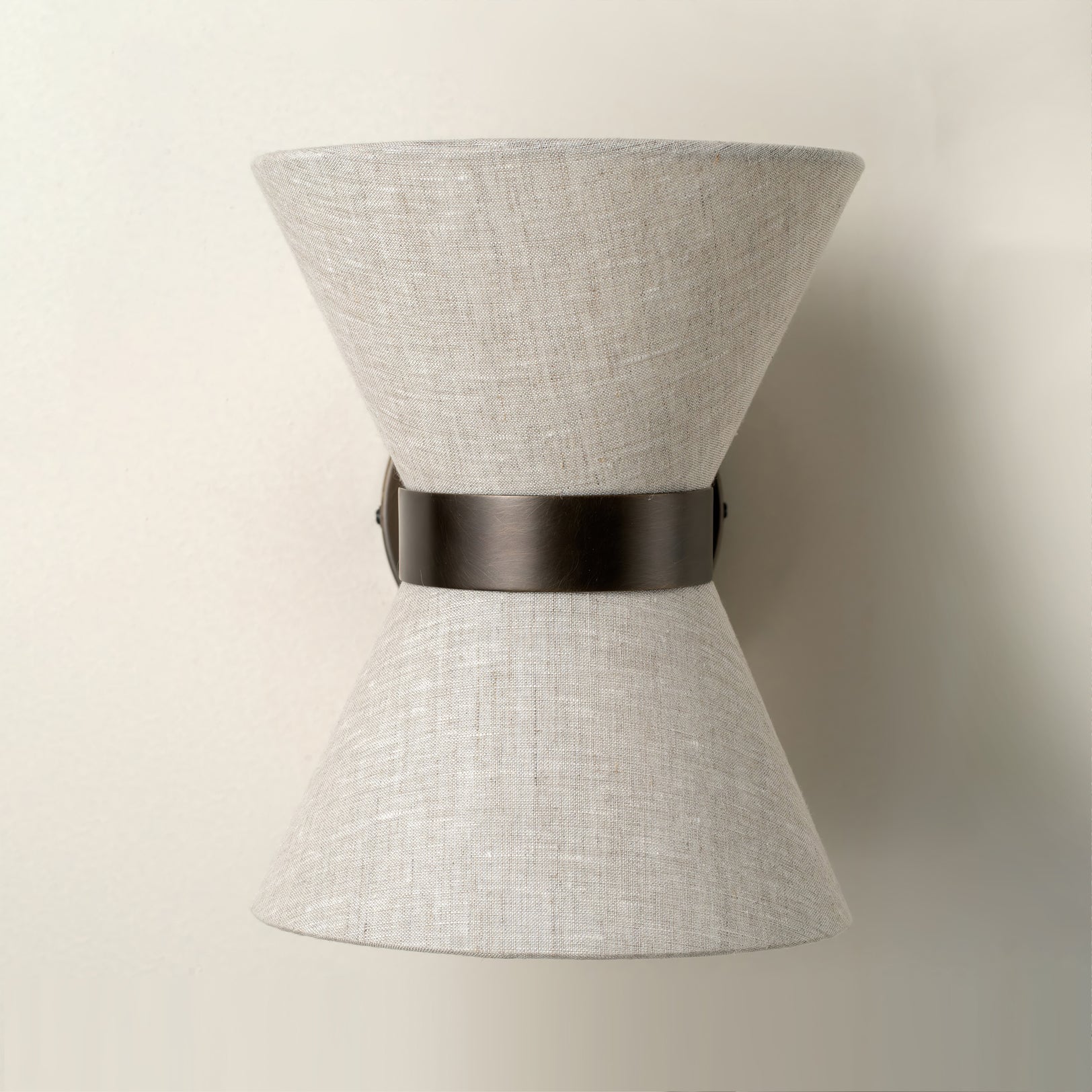 Renwick Wall Light