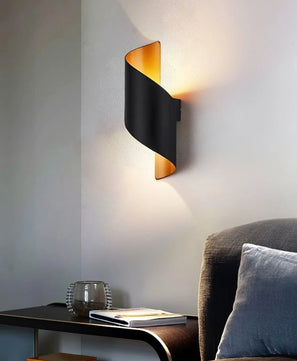 Helix Wall Lamp