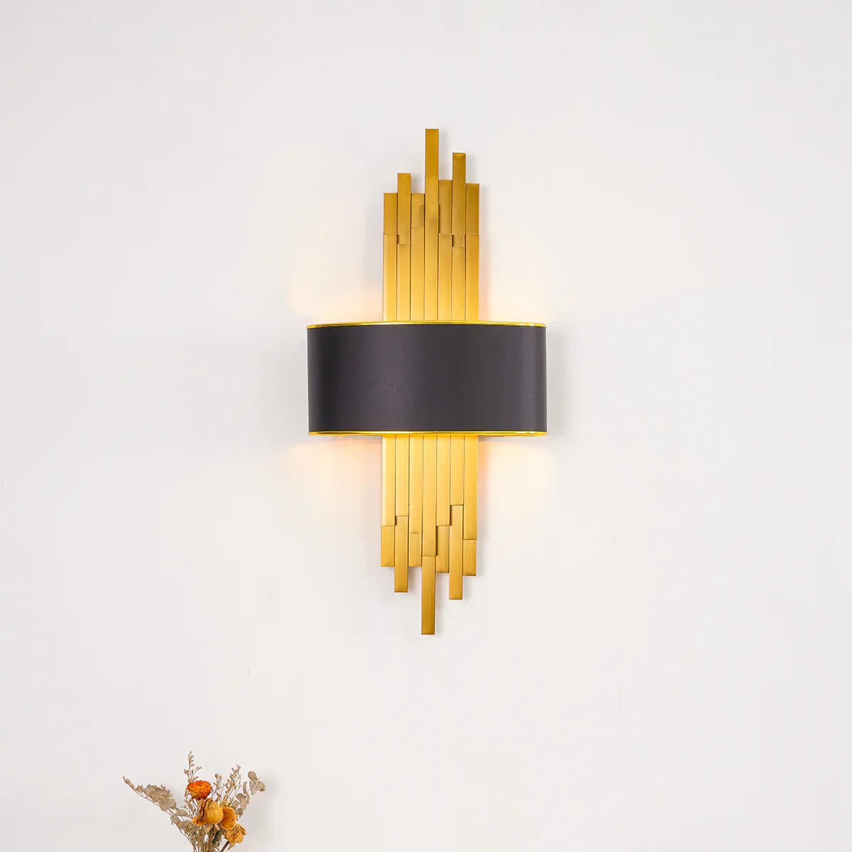 Laurina Wall Lamp