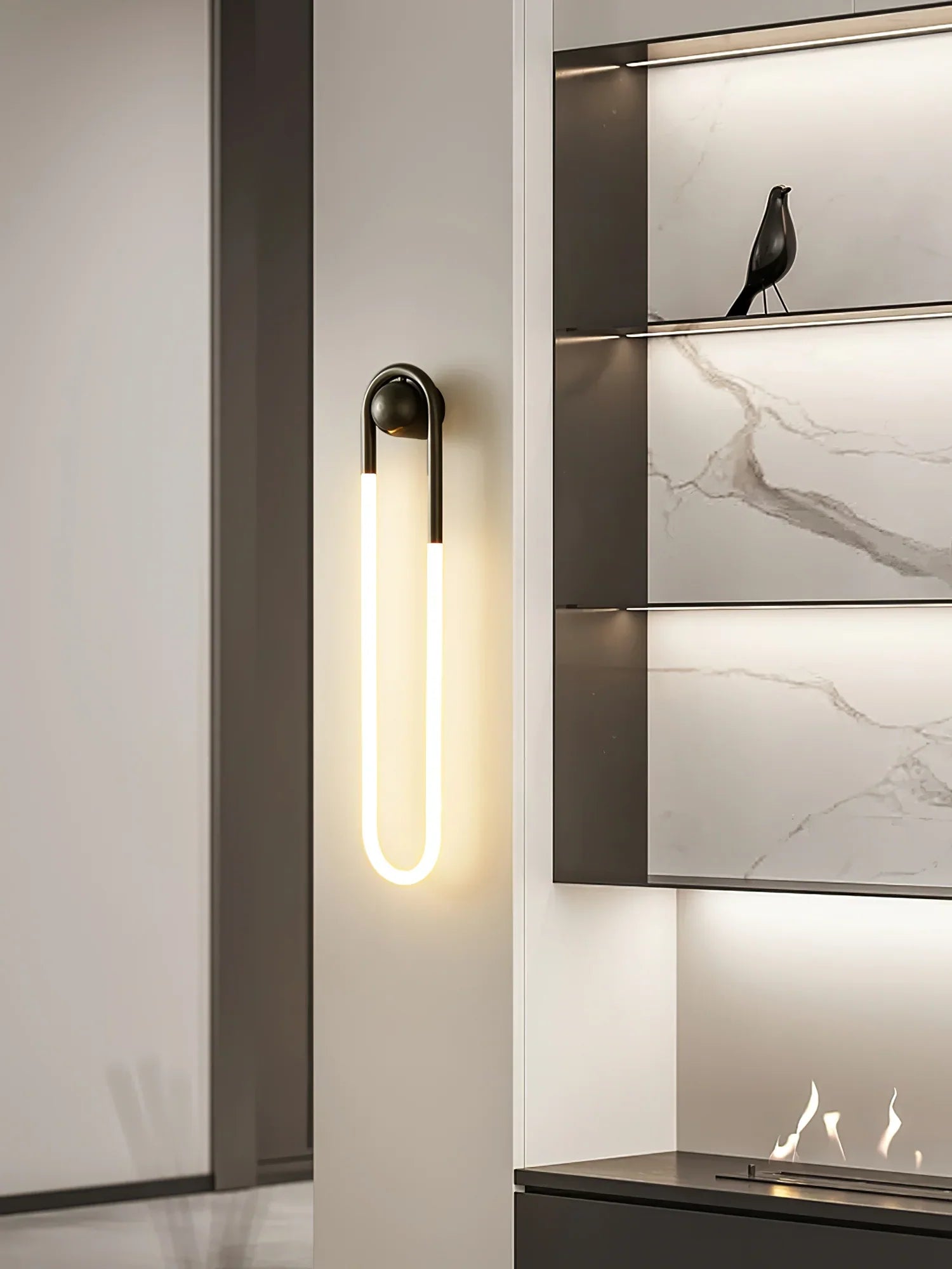 Rudi Loop Wall Lamp