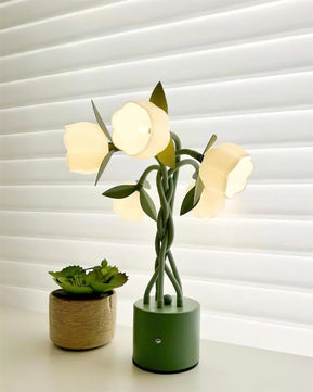 Faira Flower Table Lamp