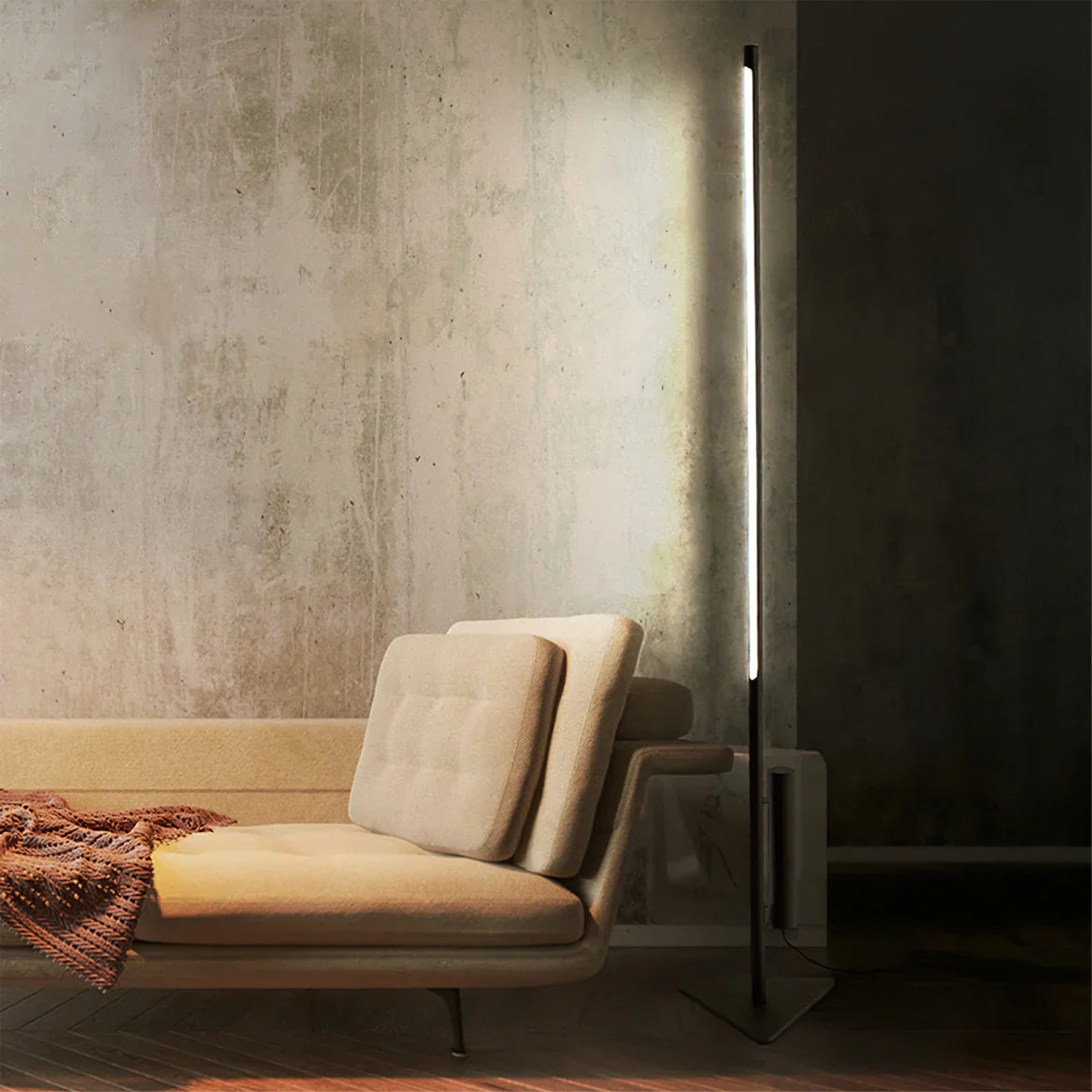 Colibri Floor Lamp