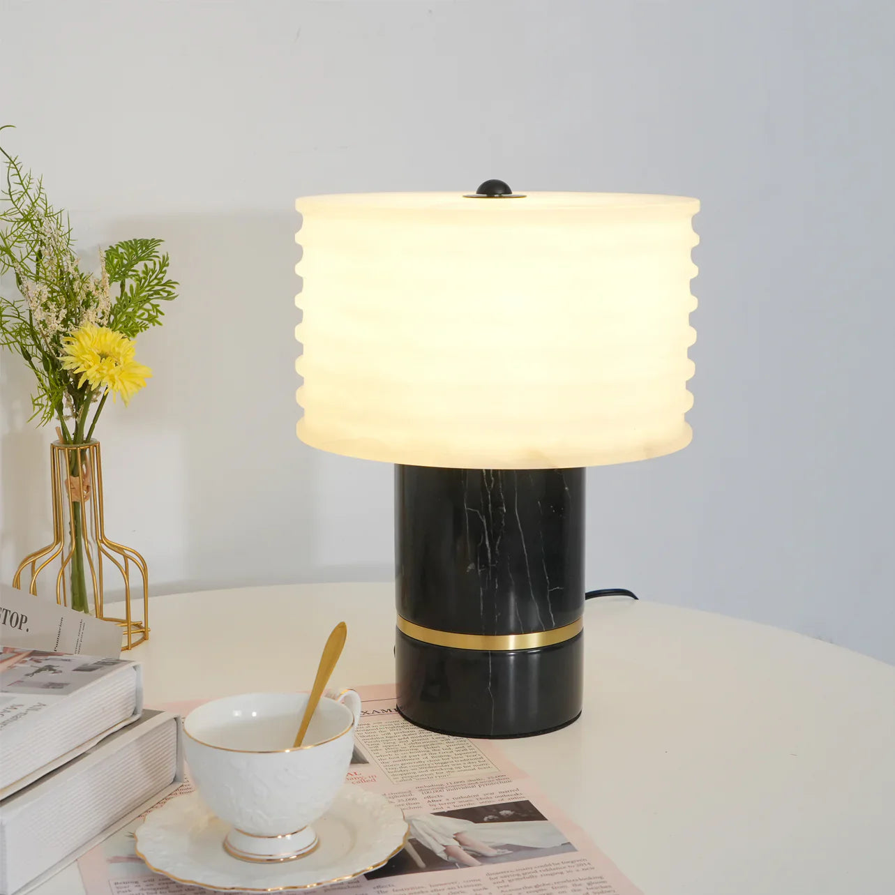 Outela Table Lamp