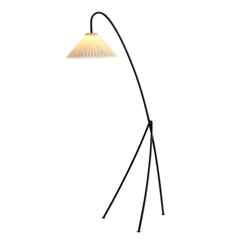 Rieort Tripod Floor Lamp