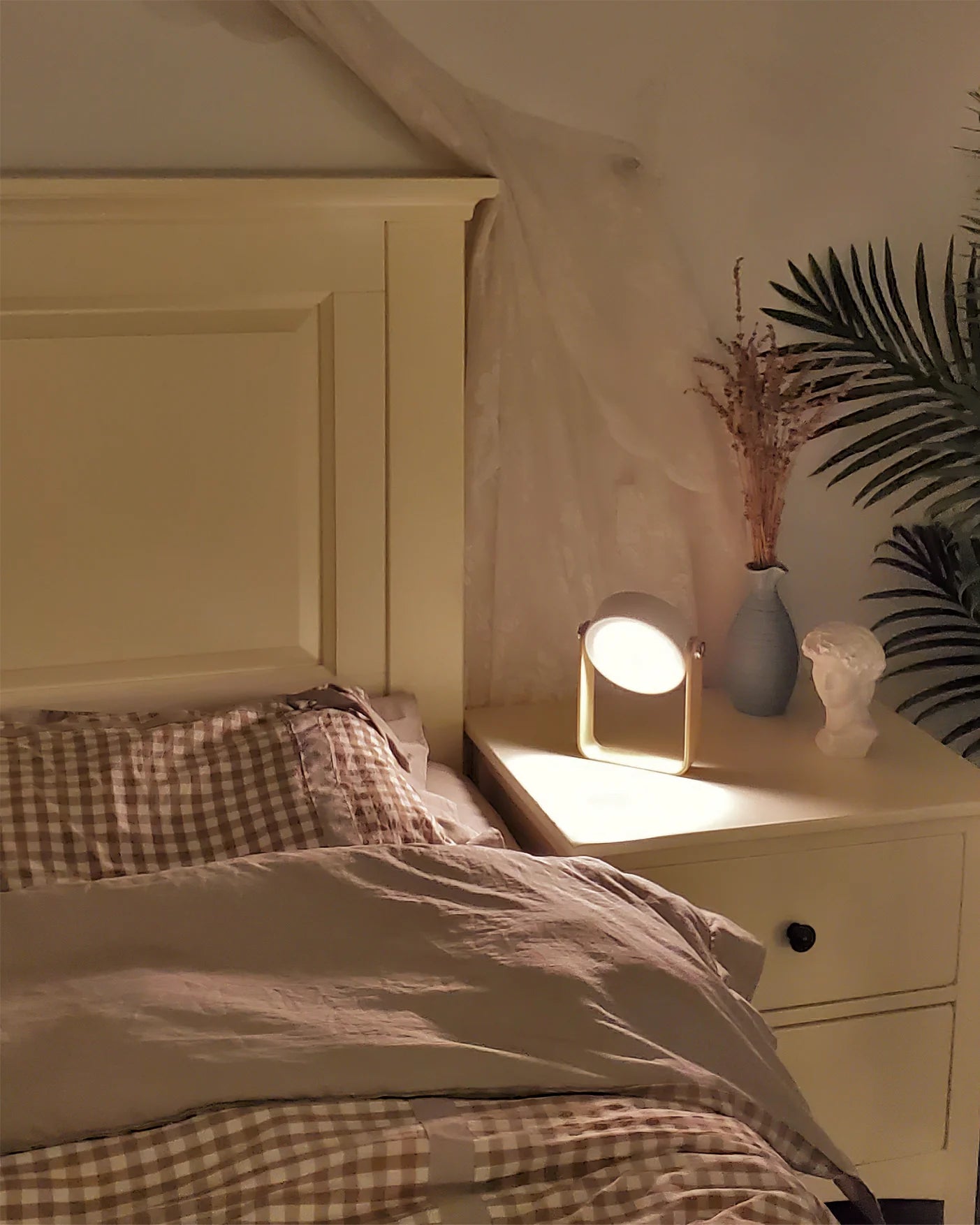 Portable Lantern Table Lamp