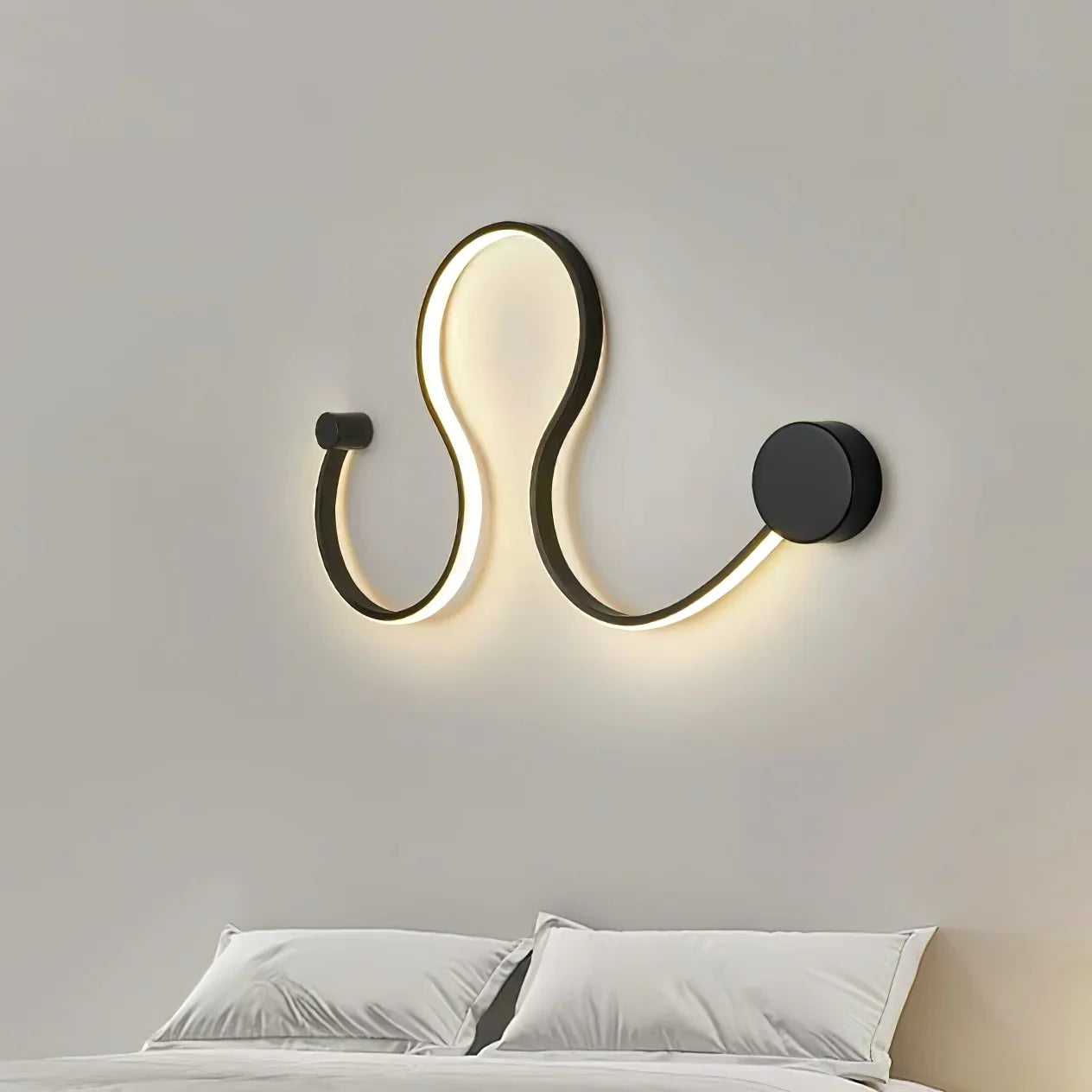 Snake Wall Lamp