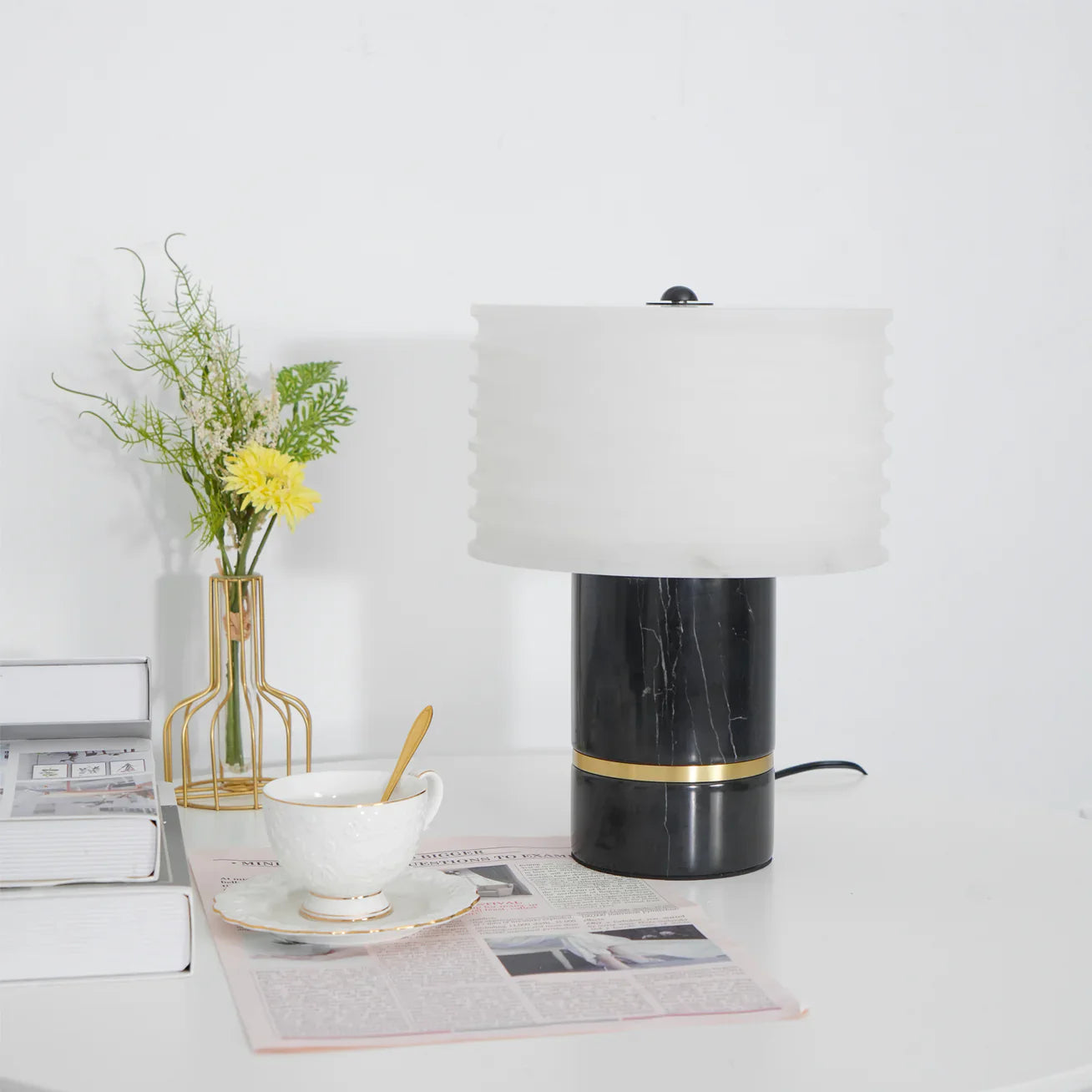 Outela Table Lamp