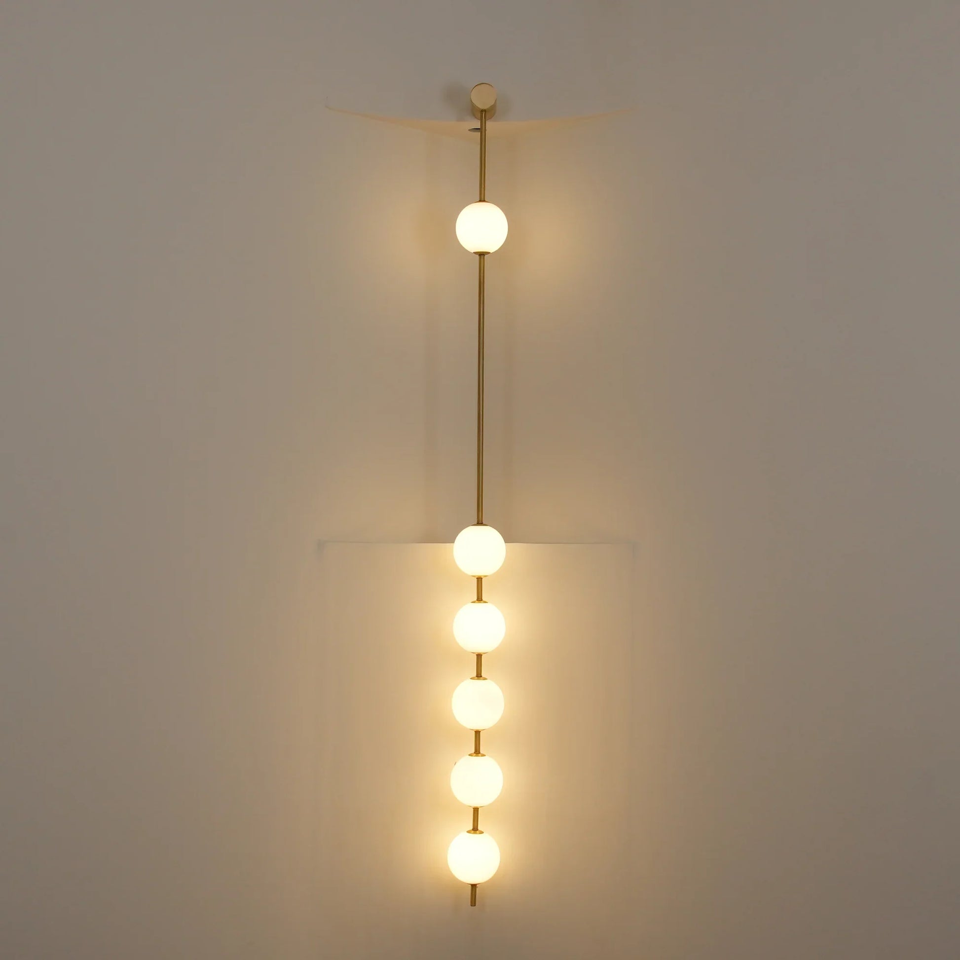 Vertical Balls Wall Lamp