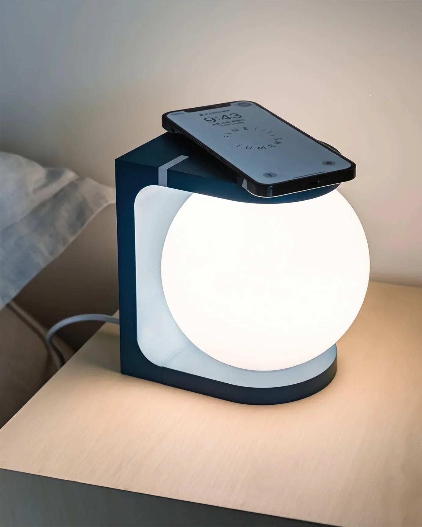 Plat Table Lamp