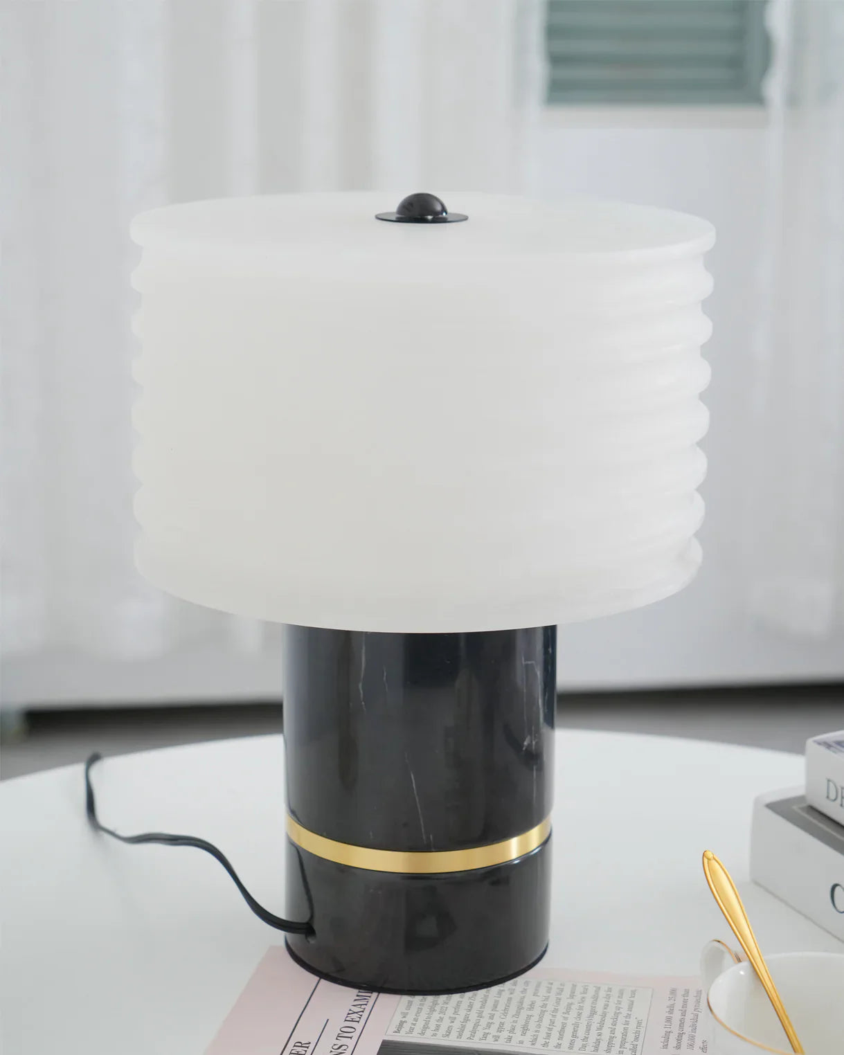 Outela Table Lamp