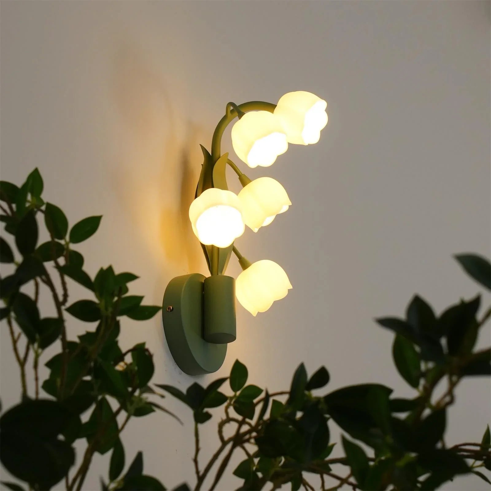 Bell Orchid Wall Lamp