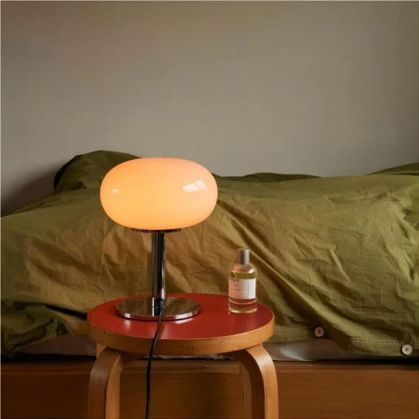 Minimalist Bauhaus Glass Table Lamp S22