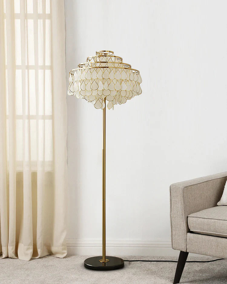 Vivant Shell Floor Lamp