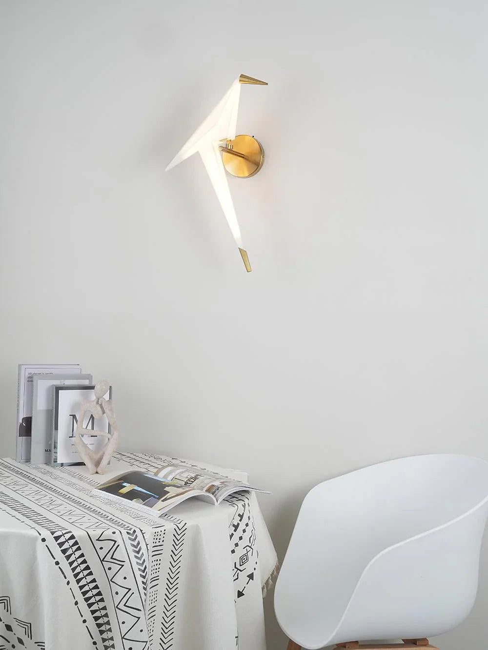 Perching Bird Wall Lamp