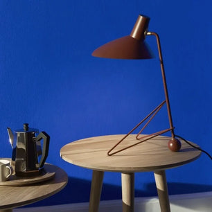 Tripod HM9 Table Lamp