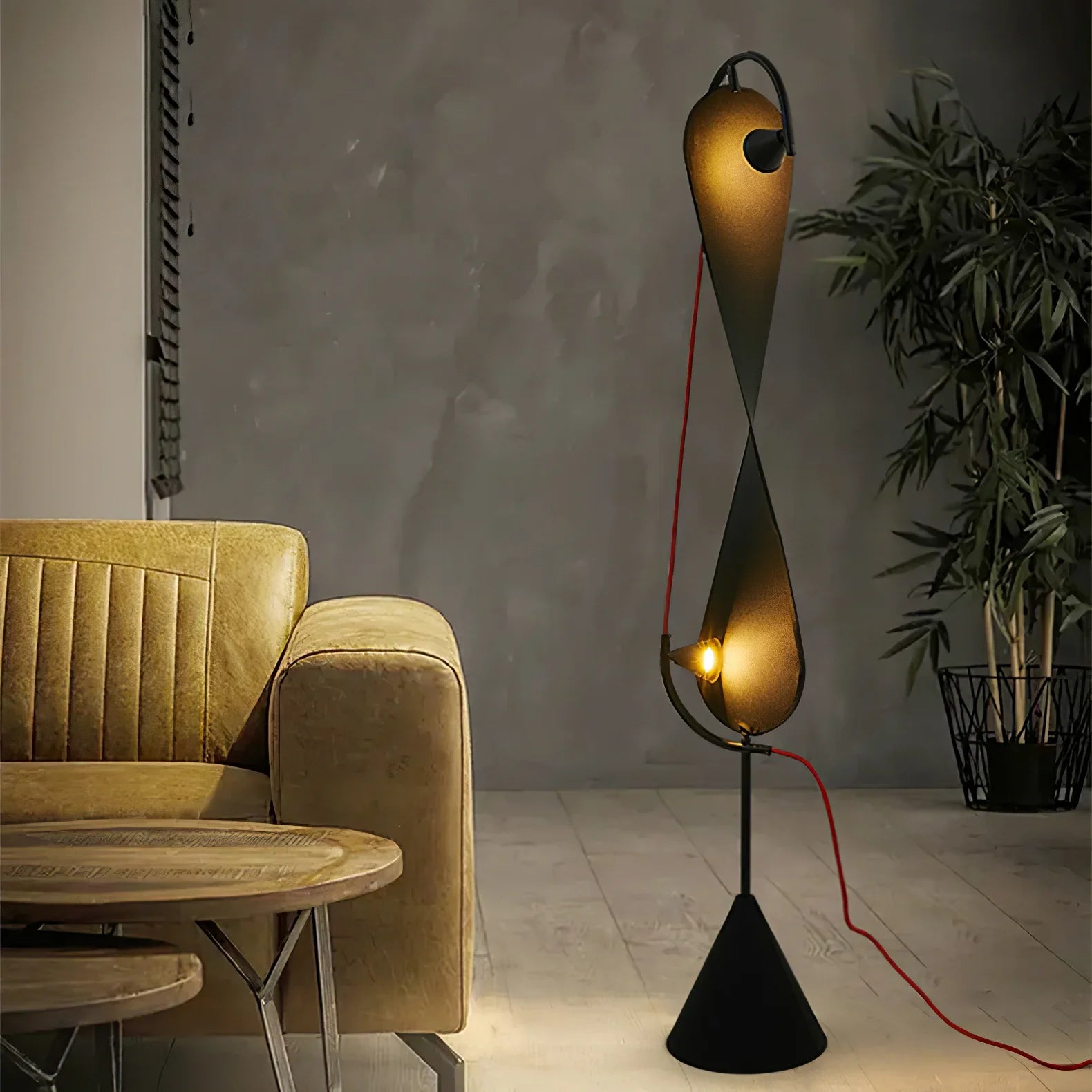 Infinite Floor Lamp