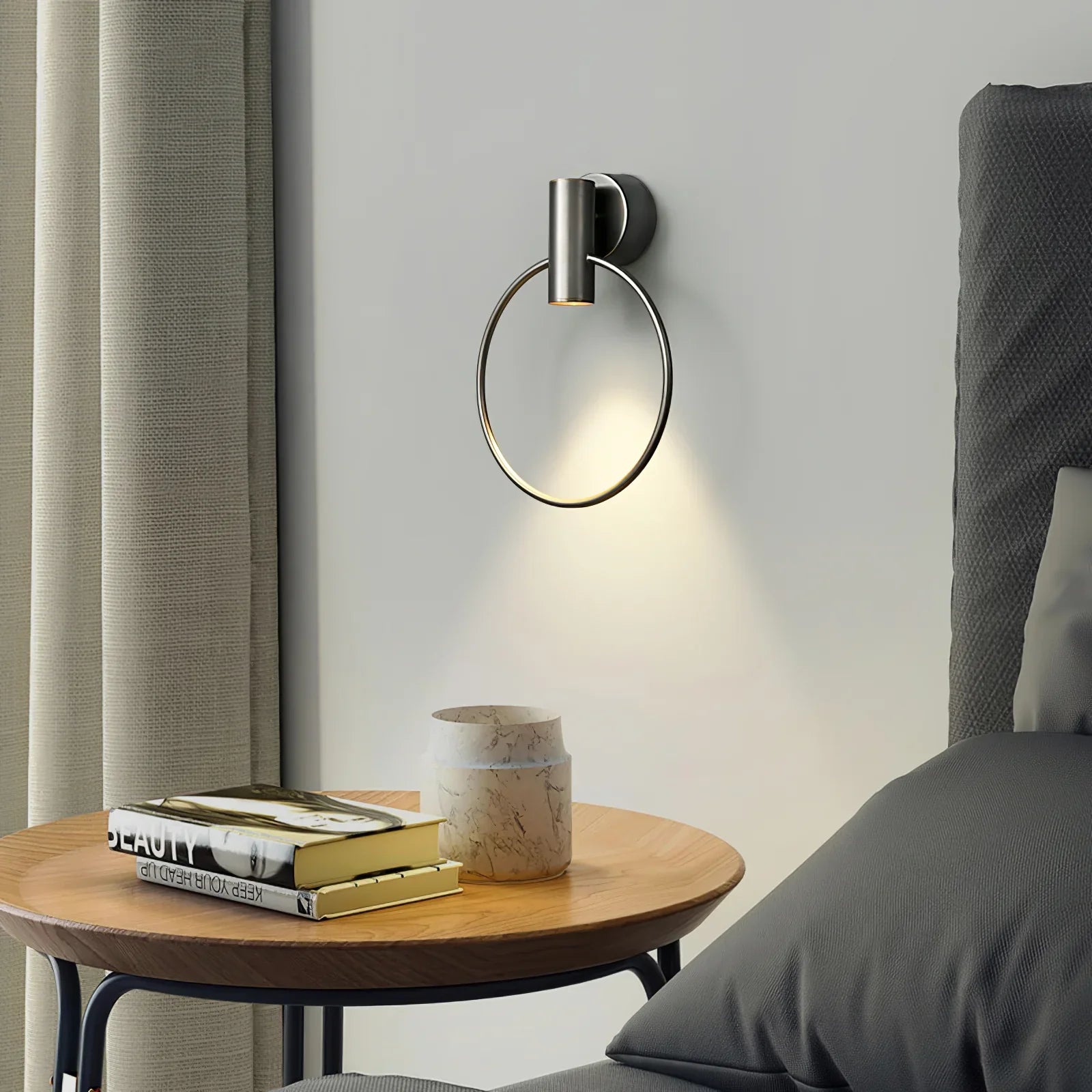 Aura Wall Lamp