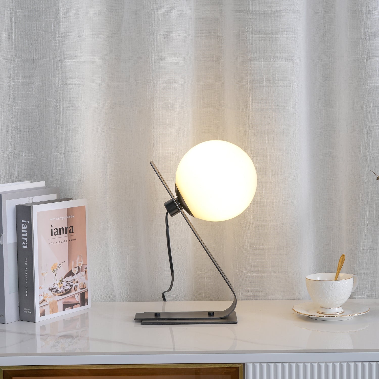 Arandela Table Lamp