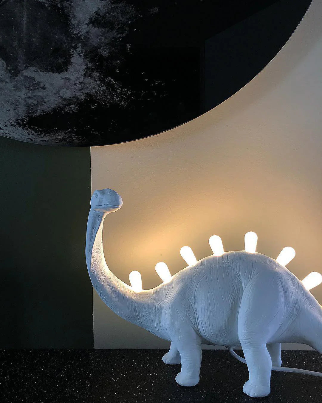 Stegosaurus Table Lamp