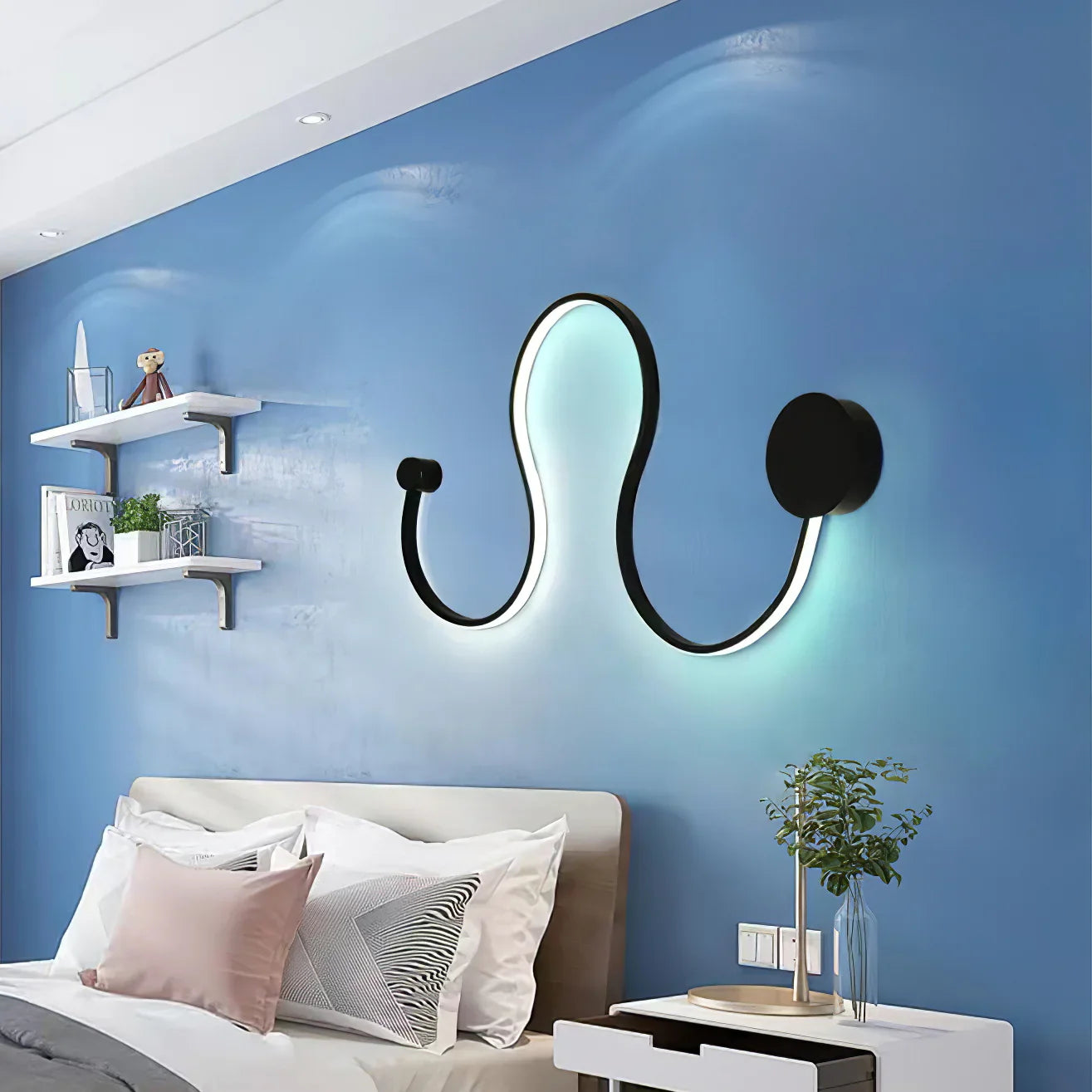 Snake Wall Lamp