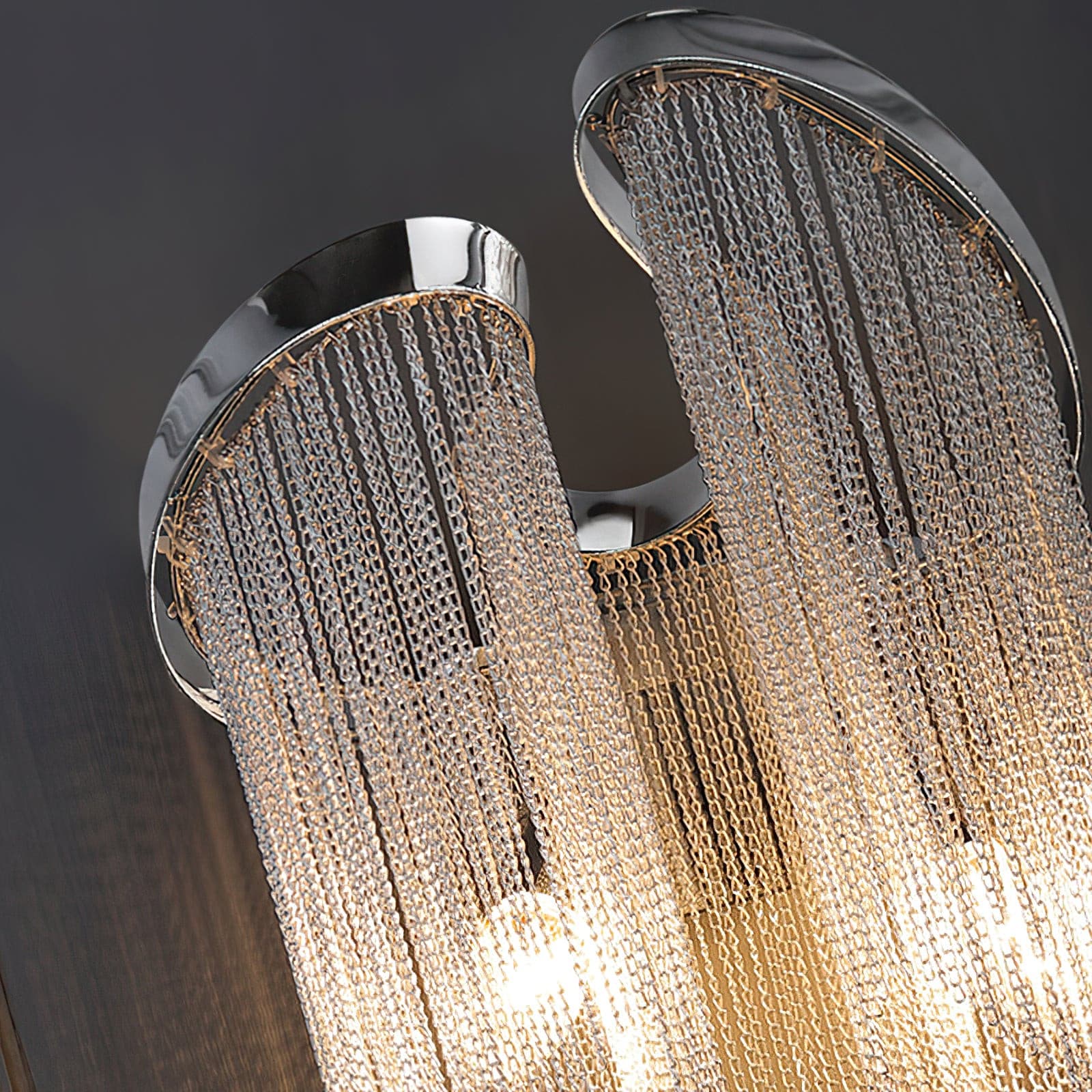 Chain Tassel Wall Lamp