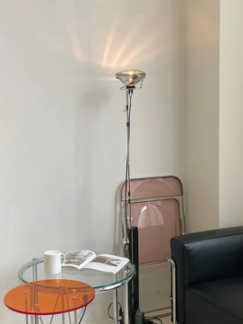 Toio Floor Lamp