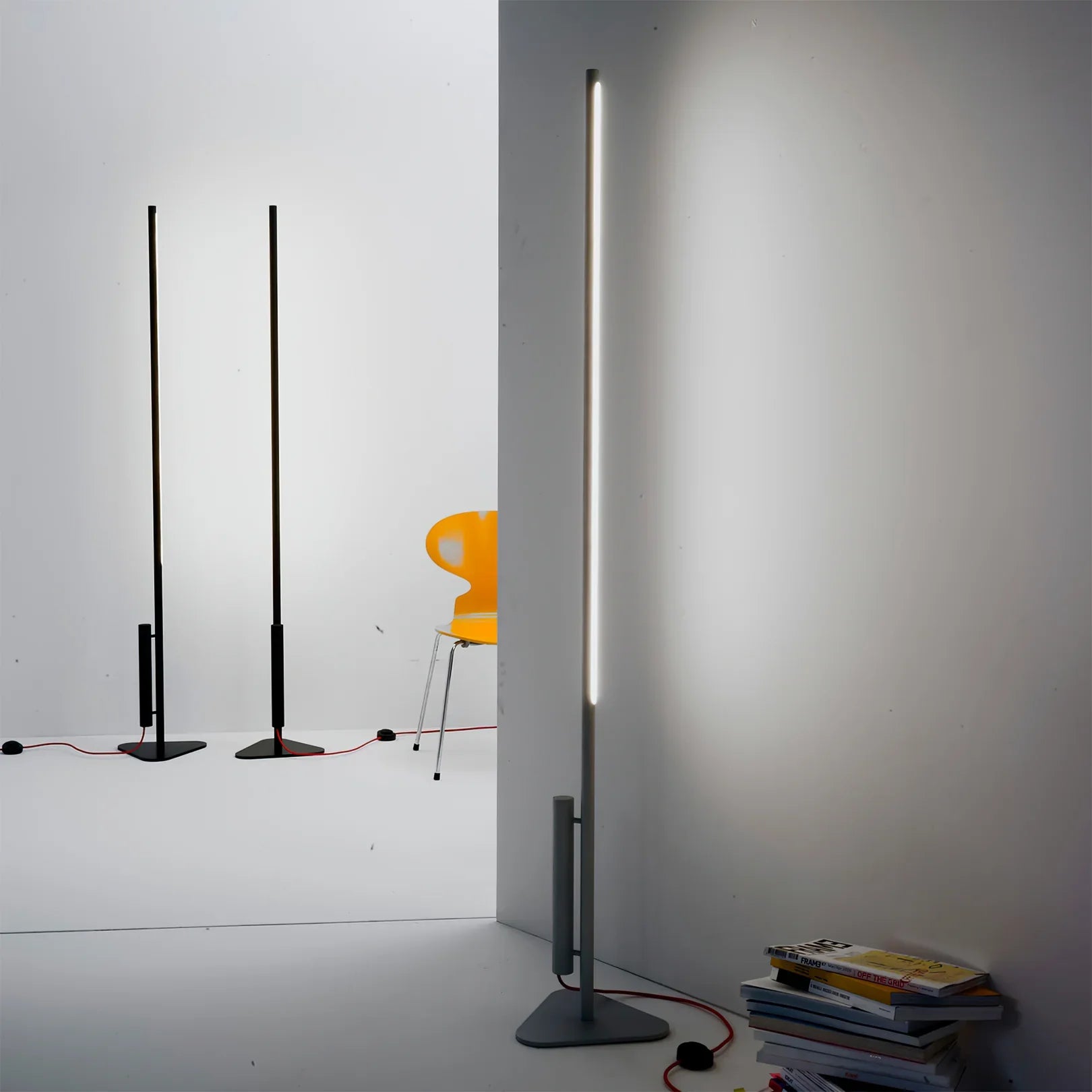 Colibri Floor Lamp