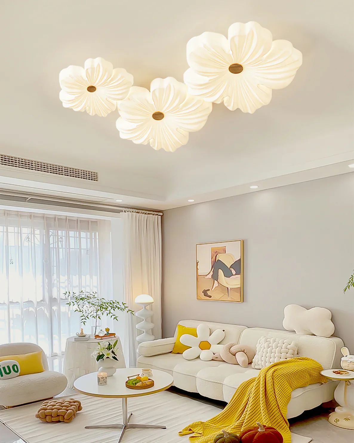 Cream Flower Ceiling Lamp