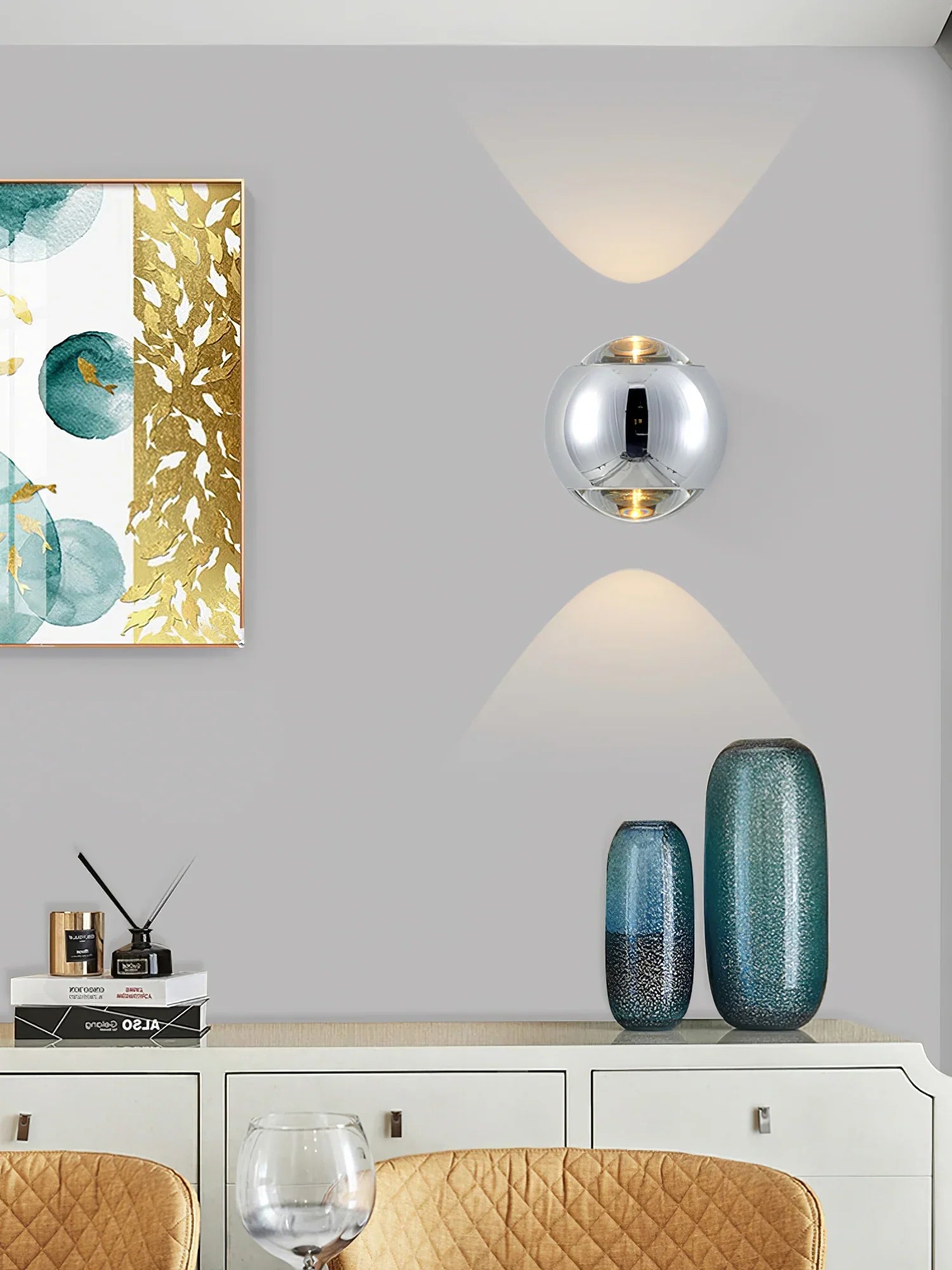 Io Verticale Wall Lamp