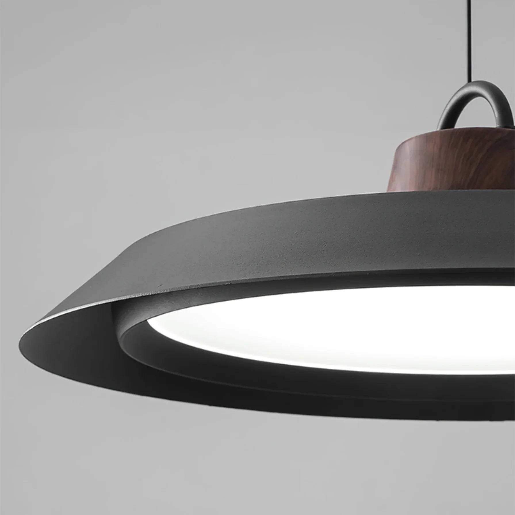 Arenal Pendant Lamp