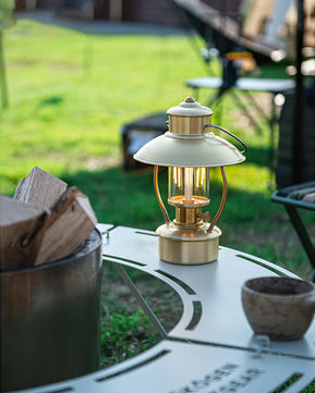 N80 Lantern Outdoor Table Lamp