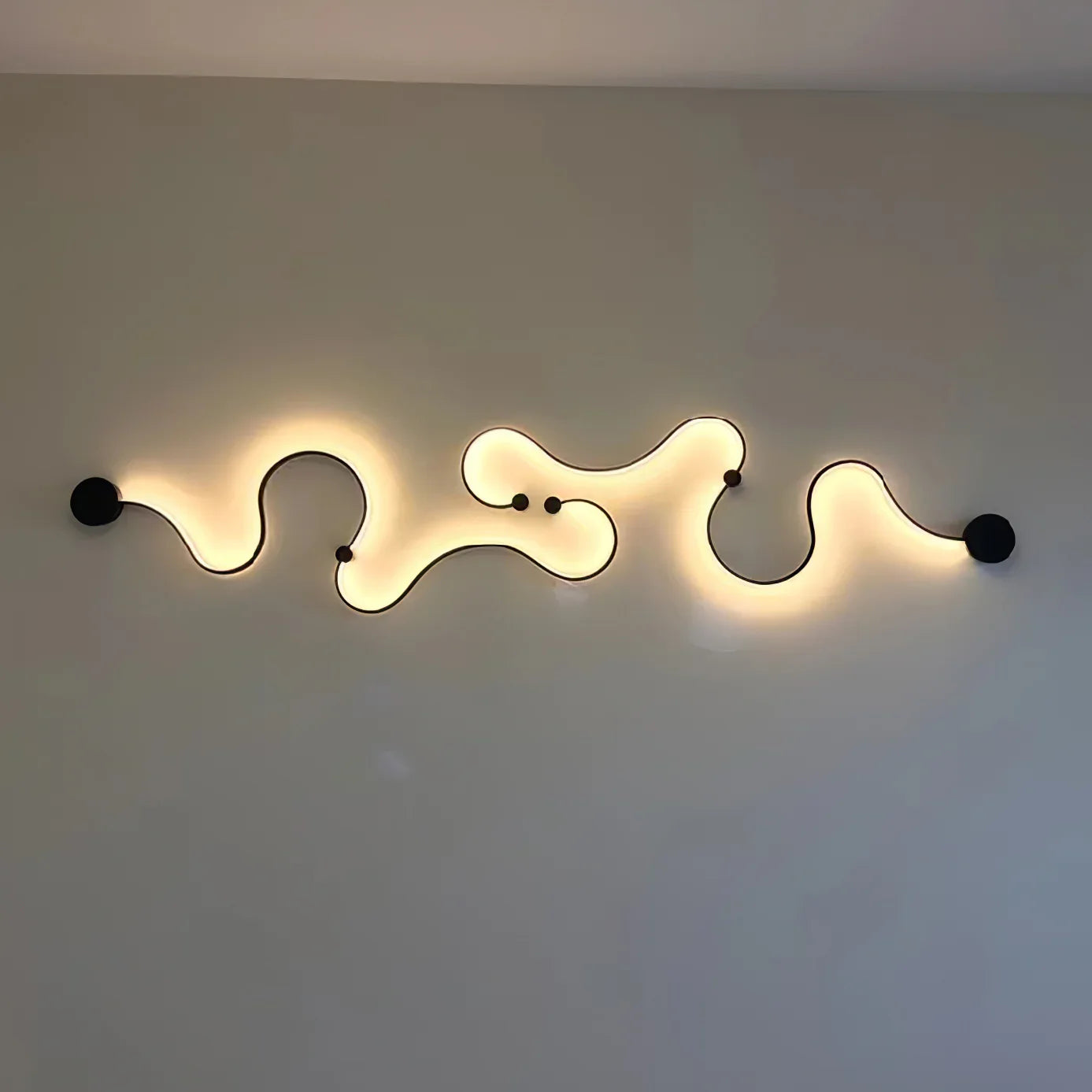 Snake Wall Lamp