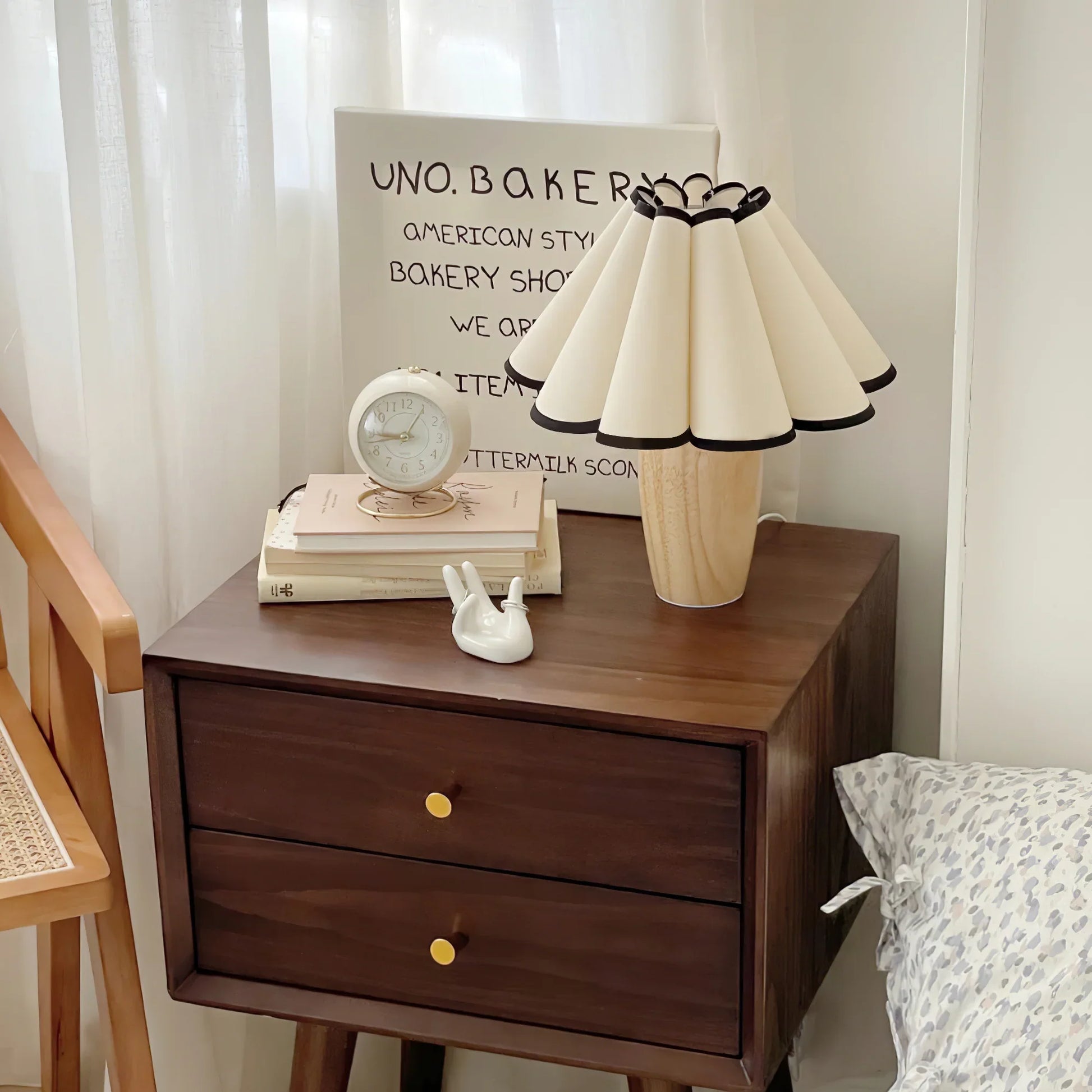 Vintage Fluted Table Lamp