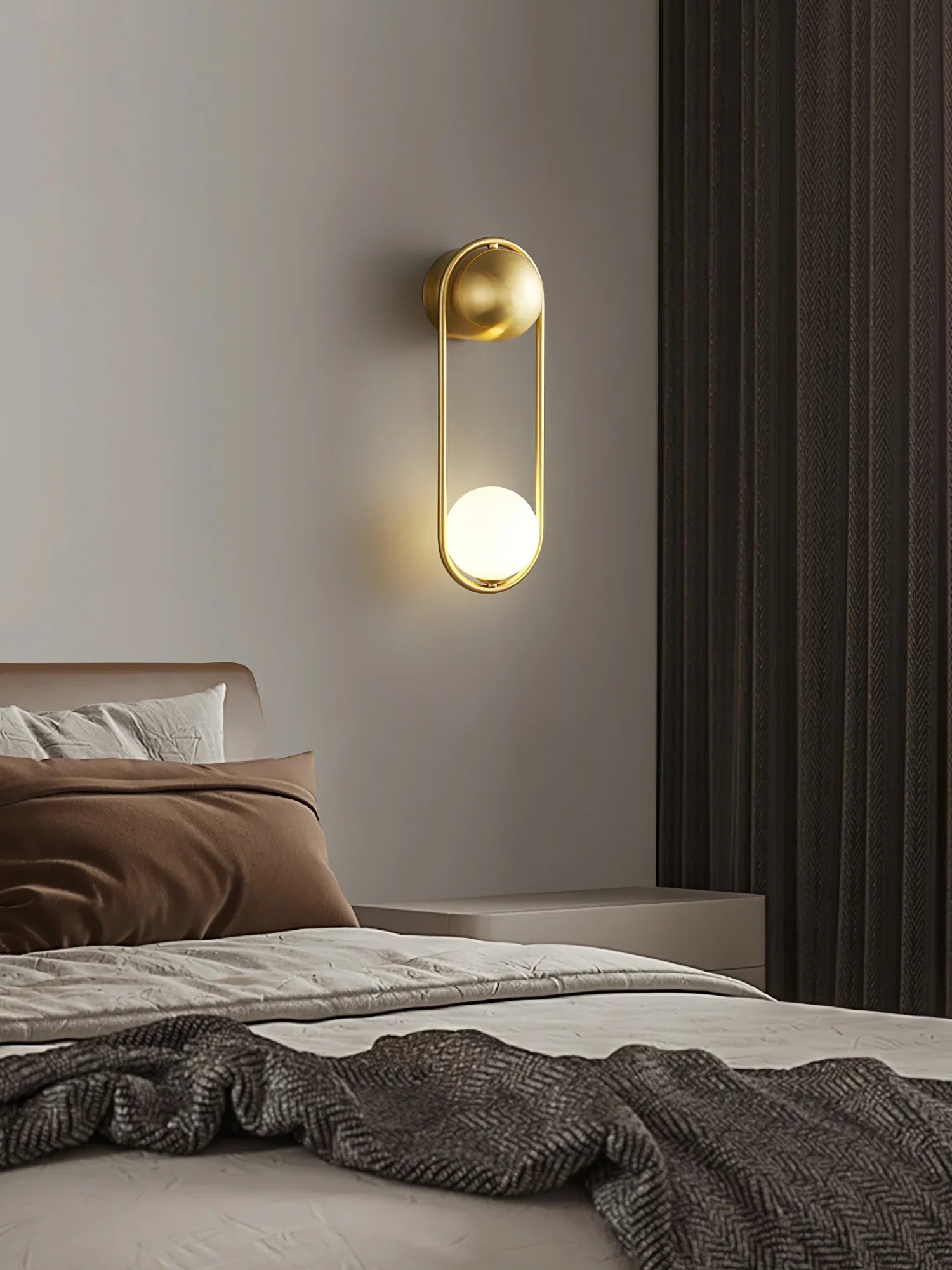 Mila Wall Lamp