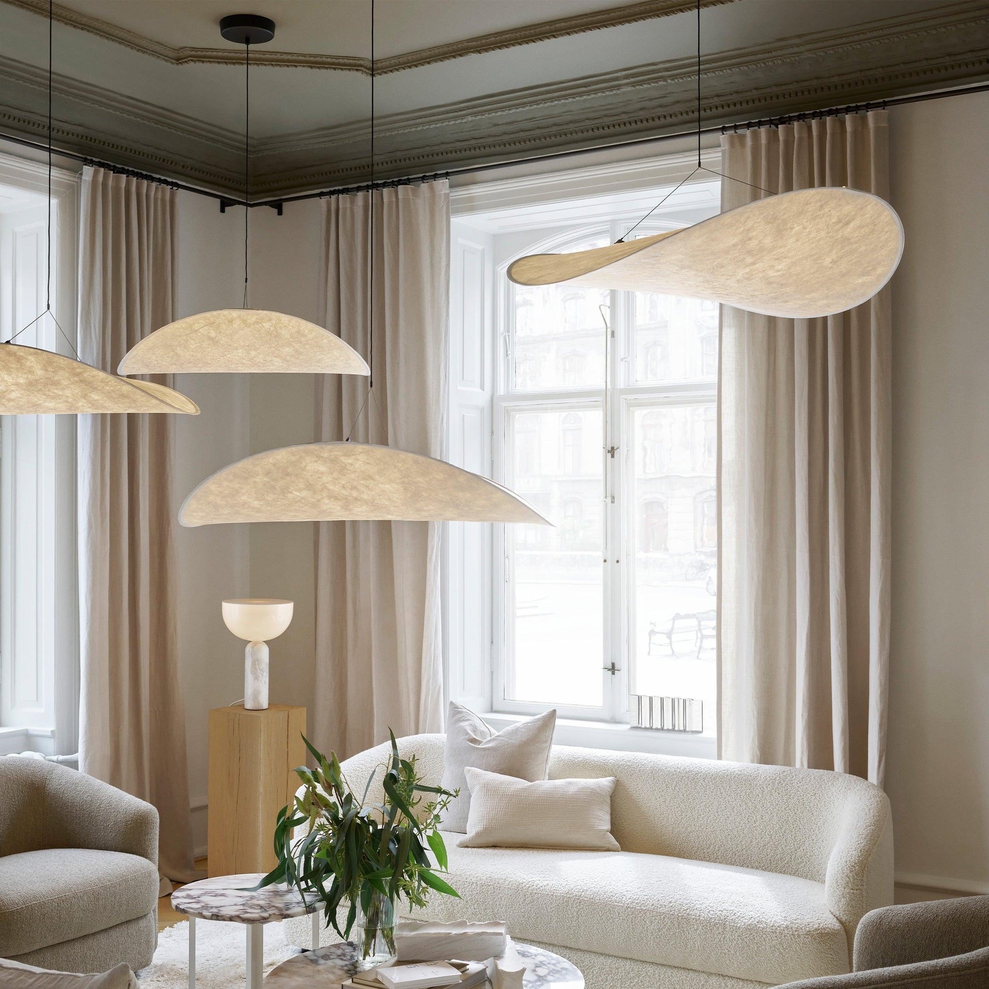 Tyvek Tense Pendant Lamp