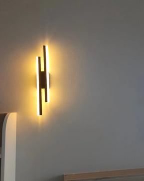 Fallon Wall Lamp