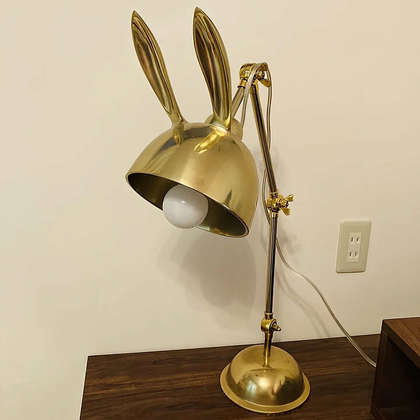 Bunny Task Table Lamp