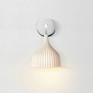 E Wall Lamp