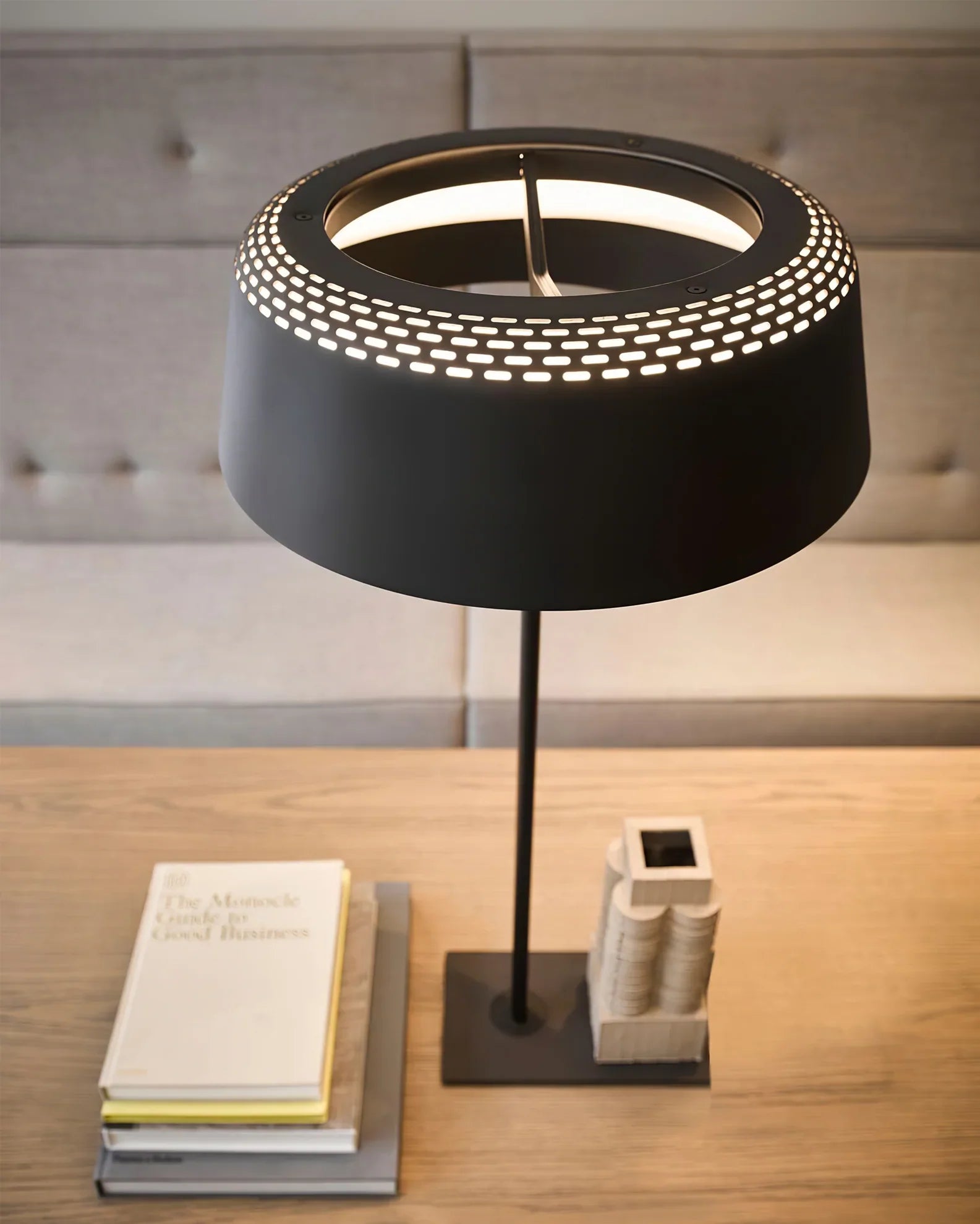 Ring T1 Table Lamp