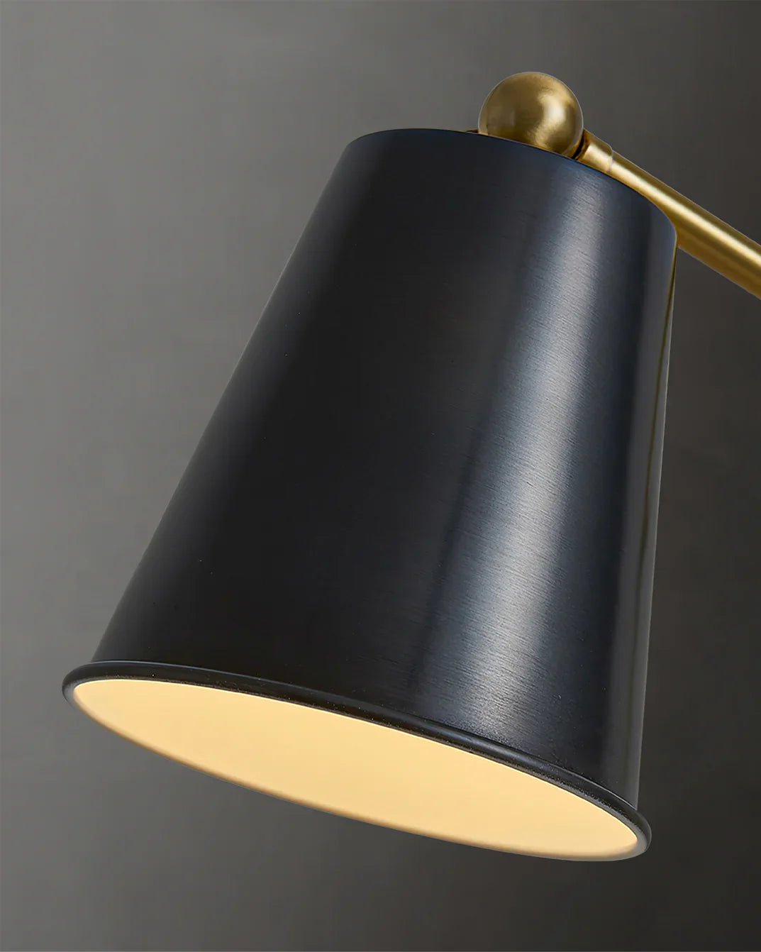 Tresa Table Lamp