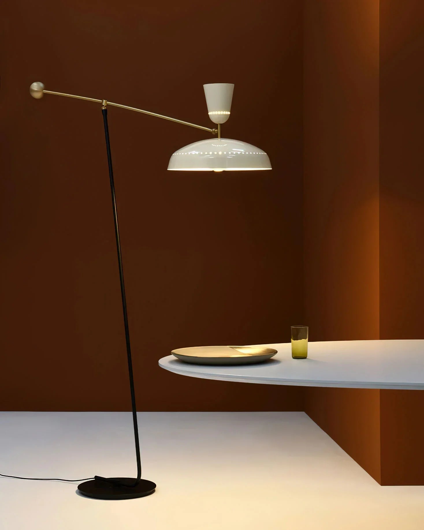 G1 Floor Lamp